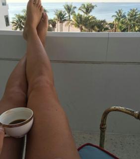 Bianca De La Garza feet photo 17
