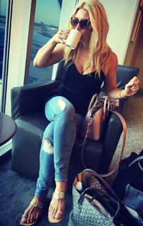 Bianca De La Garza feet photo 1