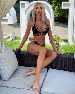Bianca Dragusanu feet photo 1