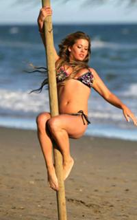 Bianca Gascoigne feet photo 14