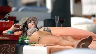 Bianca Gascoigne feet photo 10