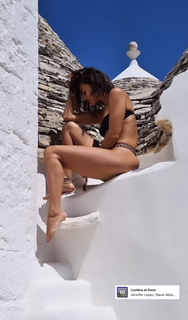 Bianca Guaccero feet photo thumbnail