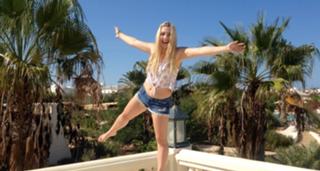 Bianca Heinicke feet photo thumbnail