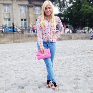 Bianca Heinicke feet photo thumbnail