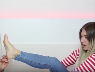 Bianca Heinicke feet photo thumbnail