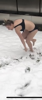 Bianca Heinicke feet photo thumbnail