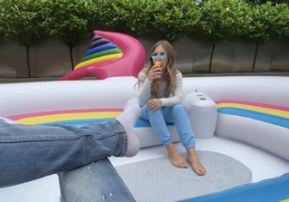Bianca Heinicke feet photo thumbnail
