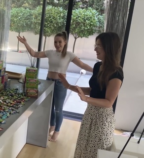Bianca Heinicke feet photo thumbnail