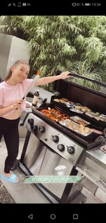 Bianca Heinicke feet photo thumbnail