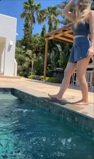 Bianca Heinicke feet photo thumbnail