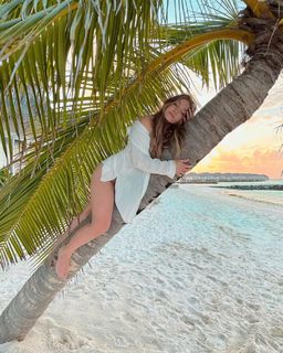 Bianca Heinicke feet photo thumbnail