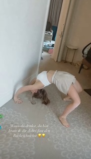 Bianca Heinicke feet photo thumbnail