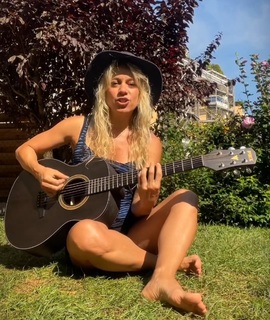 Bianca Jhordão feet photo 13
