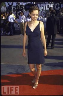 Bijou Phillips feet photo 12