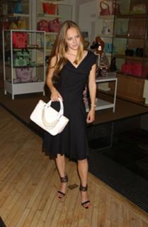 Bijou Phillips feet photo 13