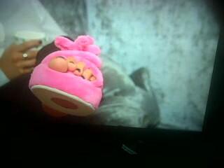 Billie Faiers feet photo thumbnail