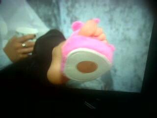 Billie Faiers feet photo thumbnail