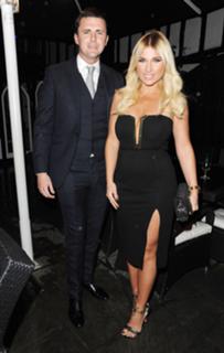 Billie Faiers feet photo thumbnail