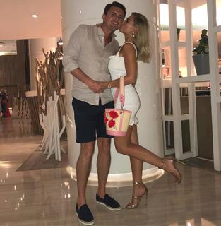 Billie Faiers feet photo 14