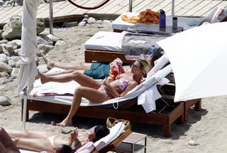 Billie Faiers feet photo thumbnail