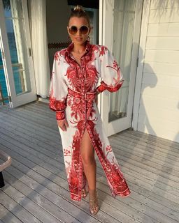 Billie Faiers feet photo thumbnail