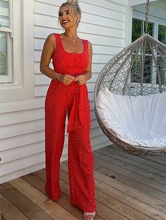 Billie Faiers feet photo thumbnail