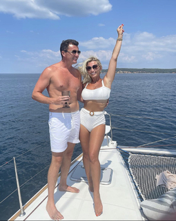 Billie Faiers feet photo thumbnail