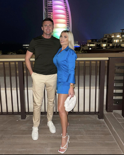 Billie Faiers feet photo thumbnail