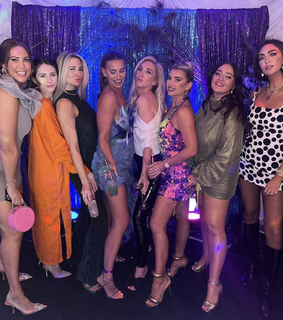 Billie Faiers feet photo thumbnail