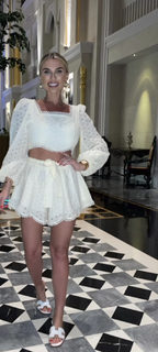 Billie Faiers feet photo thumbnail