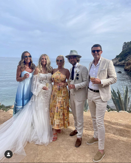 Billie Faiers feet photo thumbnail