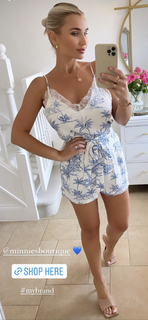 Billie Faiers feet photo thumbnail