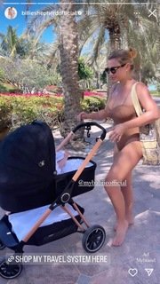 Billie Faiers feet photo thumbnail
