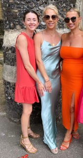 Billie Faiers feet photo thumbnail