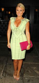 Billie Faiers feet photo thumbnail