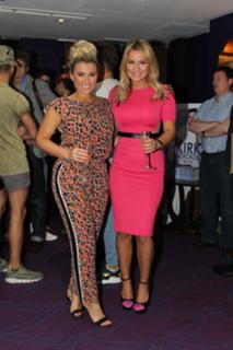 Billie Faiers feet photo thumbnail