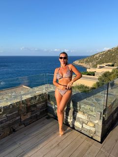 Billie Faiers feet photo 4