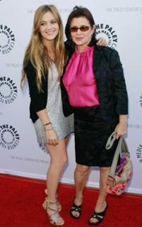 Billie Lourd feet photo thumbnail