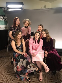 Billie Lourd feet photo thumbnail