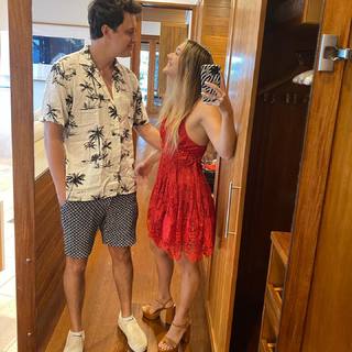 Billie Lourd feet photo thumbnail