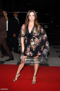 Billie Lourd feet photo thumbnail