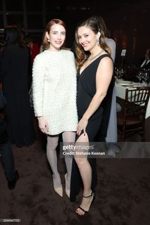 Billie Lourd feet photo thumbnail