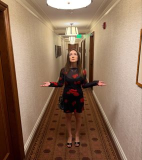Billie Lourd feet photo 2