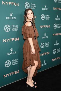 Billie Lourd feet photo 4