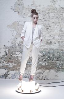 Billie Piper feet photo thumbnail