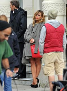 Billie Piper feet photo thumbnail