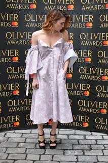 Billie Piper feet photo thumbnail