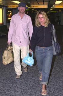 Billie Piper feet photo thumbnail