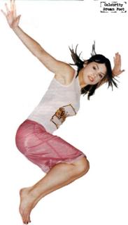 Billie Piper feet photo thumbnail