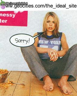 Billie Piper feet photo thumbnail